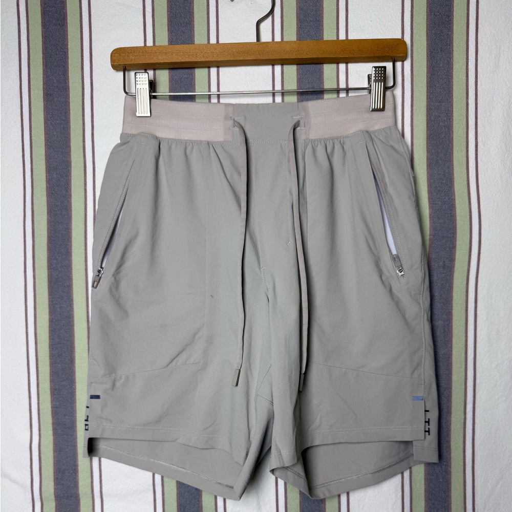 lululemon License to Train Short 7”